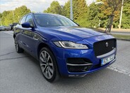 Jaguar F-Pace 5