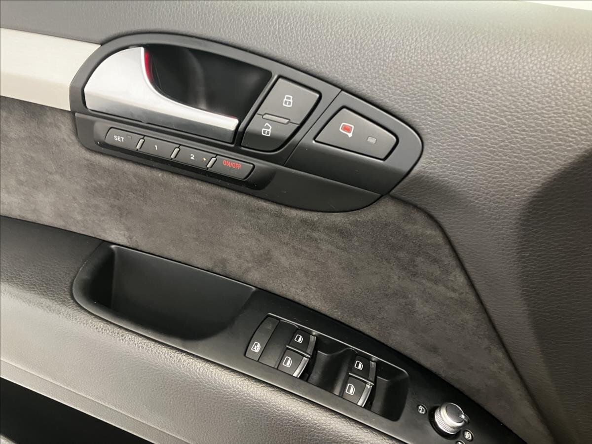 Audi Q7 SUV 3,0 l 180 kw