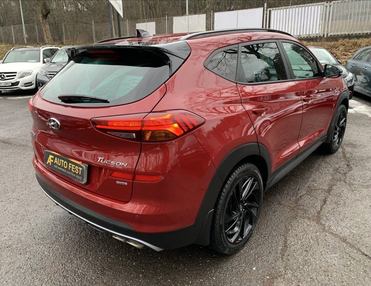Hyundai Tucson SUV 1,6 l 100 kw