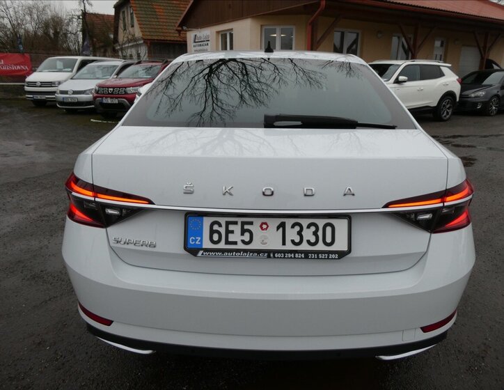 Škoda Superb Sedan 2,0 l 110 kw