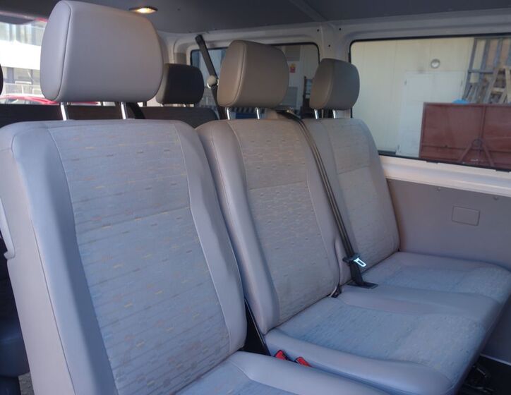 Volkswagen Transporter 19