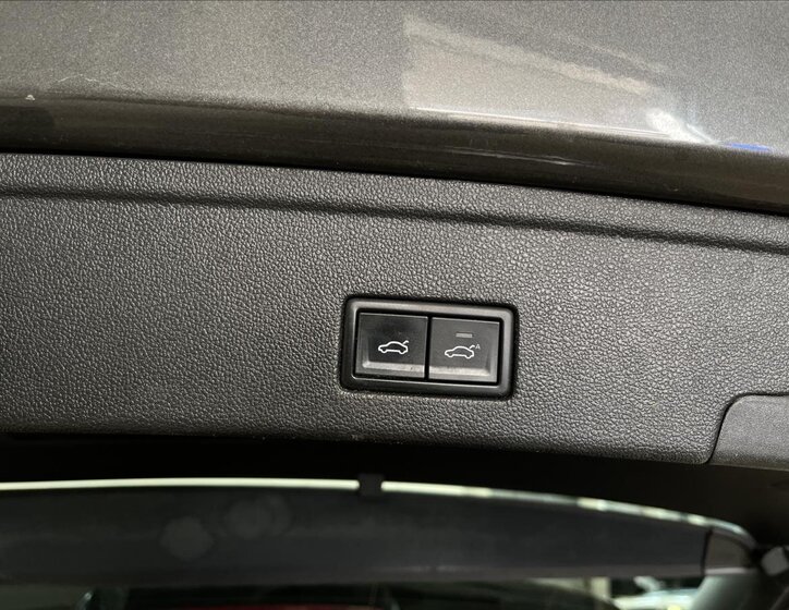 Volkswagen Touareg 32