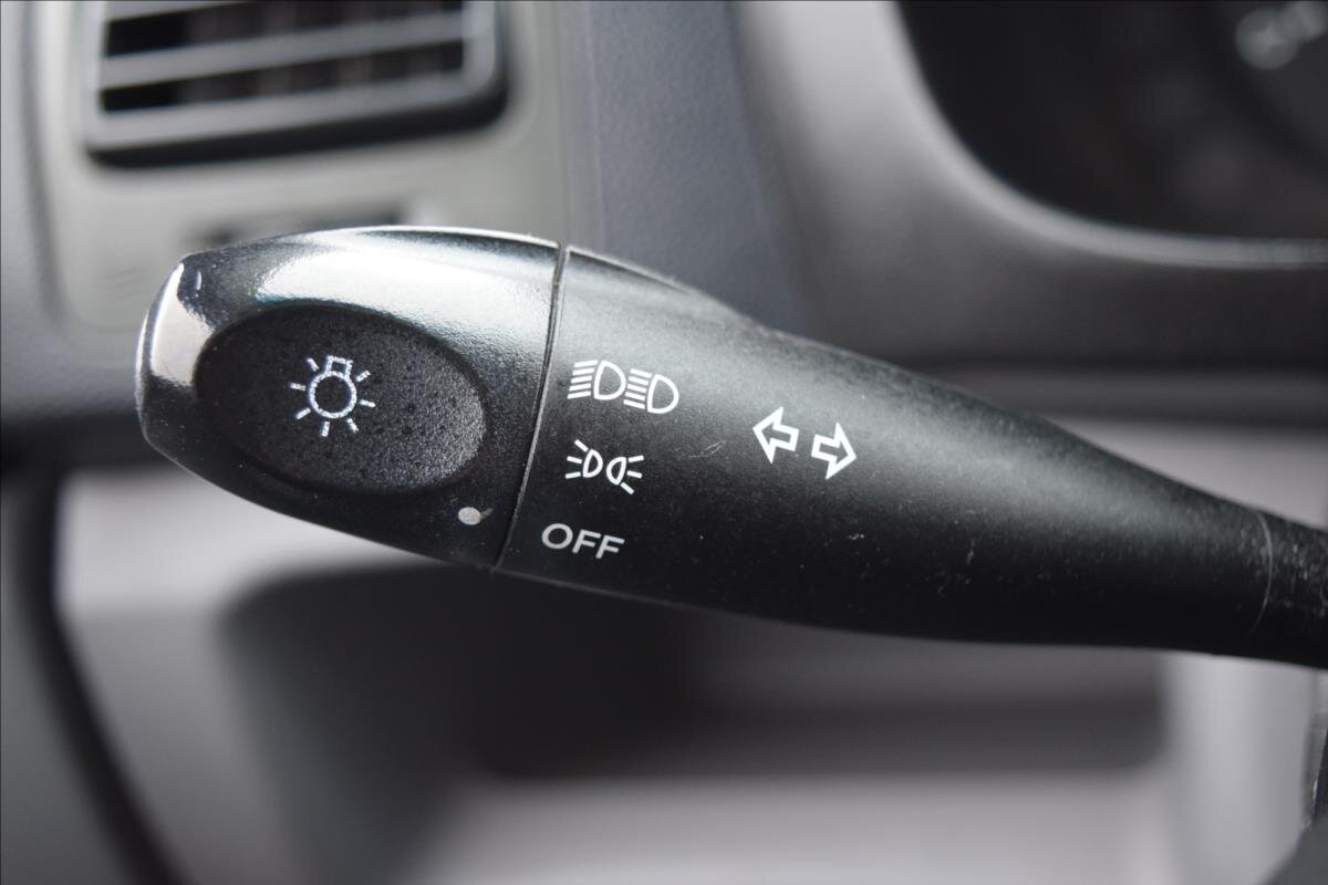 KIA Picanto Hatchback 1,1 l 48 kw