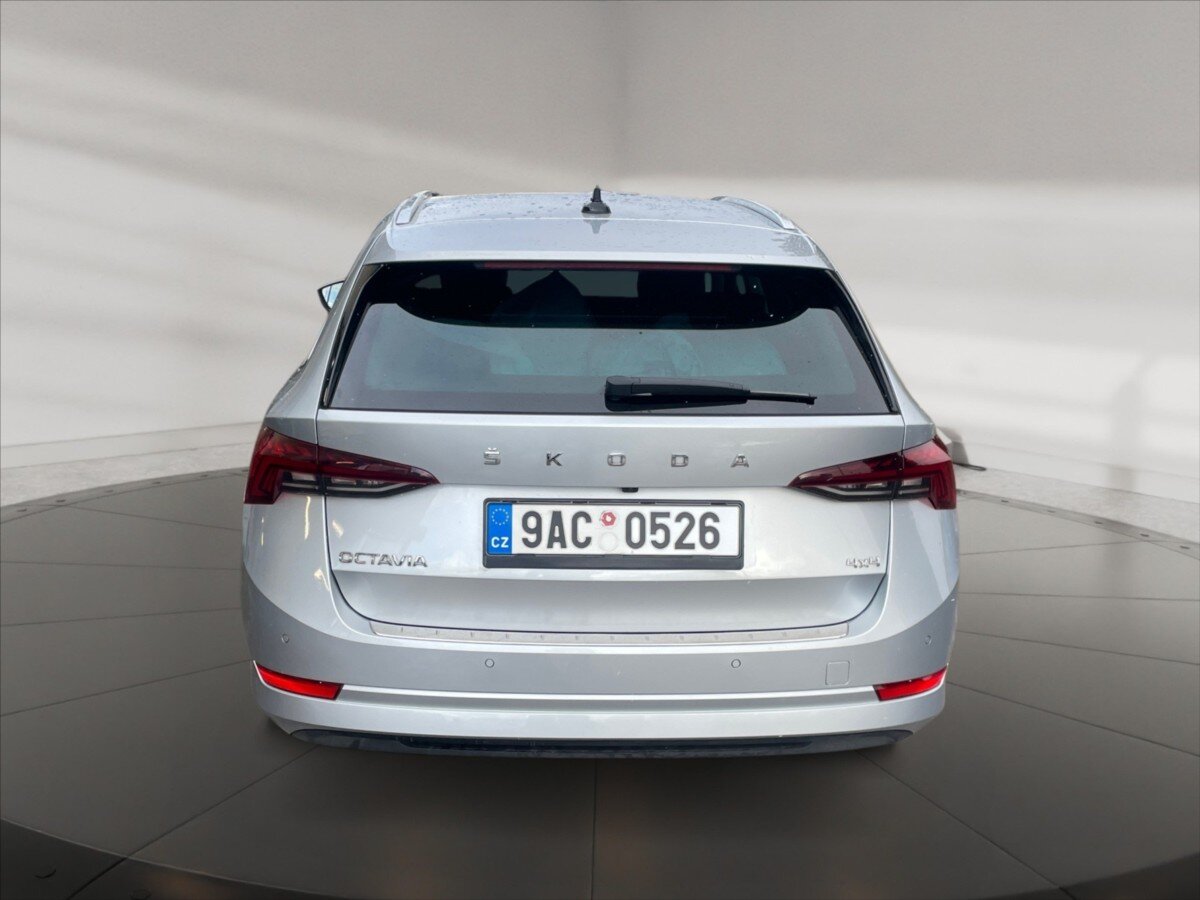 Škoda Octavia Kombi 2,0 l 110 kw