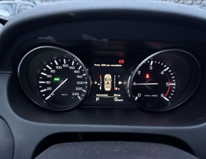 Land Rover Discovery Sport 21