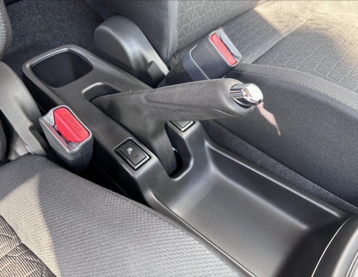 Suzuki Swift Hatchback 1,2 l 61 kw