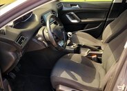 Peugeot 308 Kombi 1,2 l 96 kw