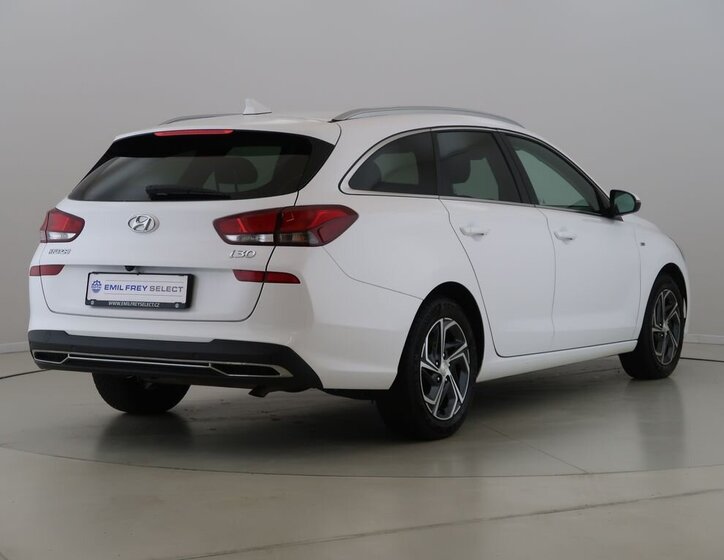 Hyundai i30 Kombi 1,5 l 118 kw
