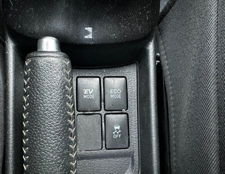 Toyota Yaris Kombi 1,5 l 54 kw