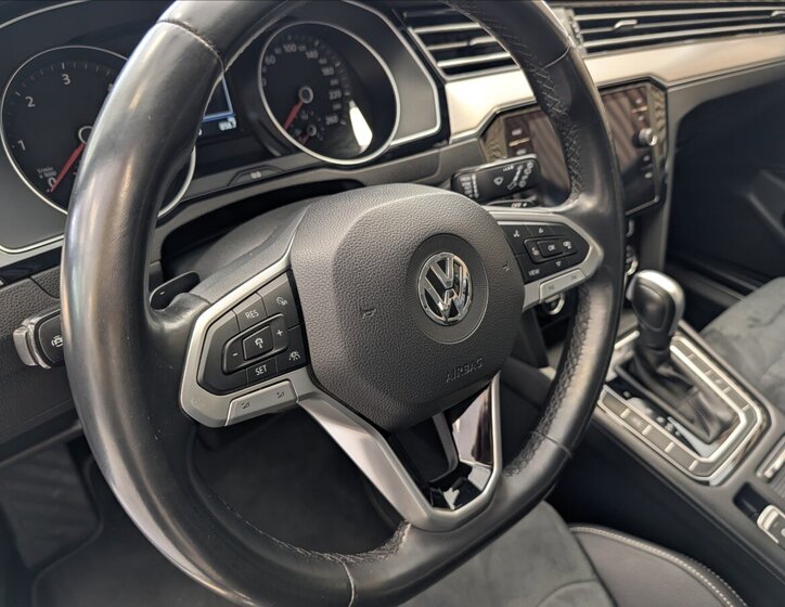 Volkswagen Passat Kombi 2,0 l 140 kw