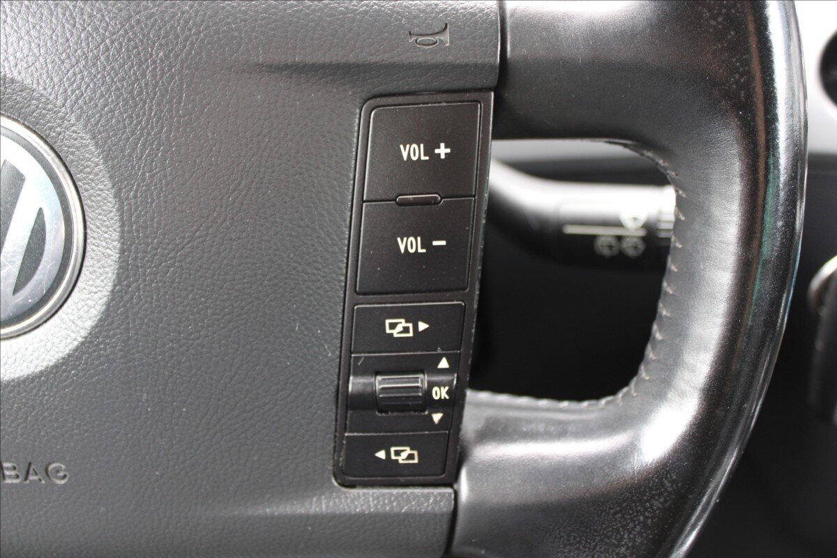 Volkswagen Touareg SUV / Terénní 3,0 l 165 kw