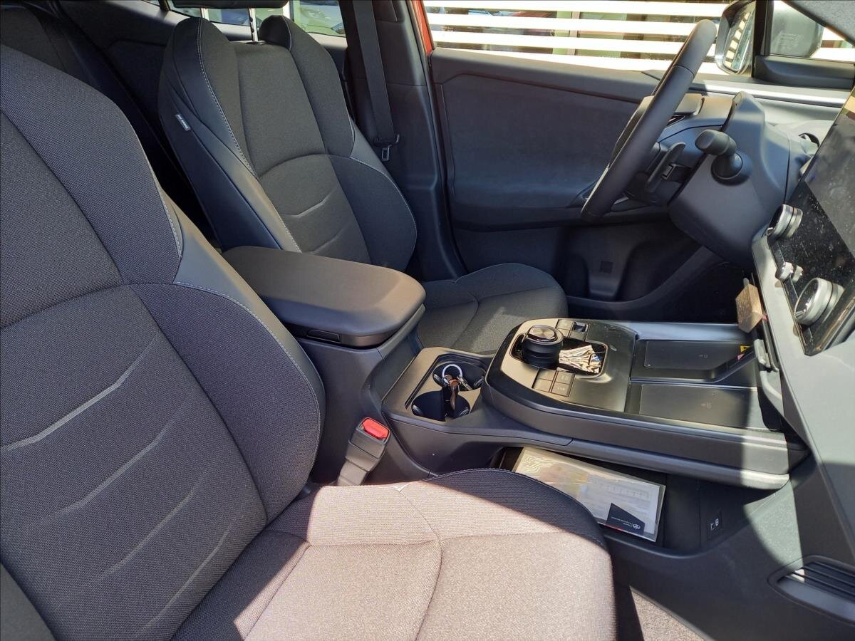 Toyota C-HR SUV / Terénní 0,0 160 kw
