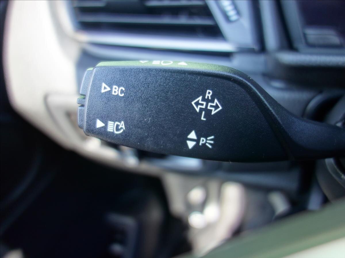 BMW Řada 2 MPV 1,5 l 85 kw