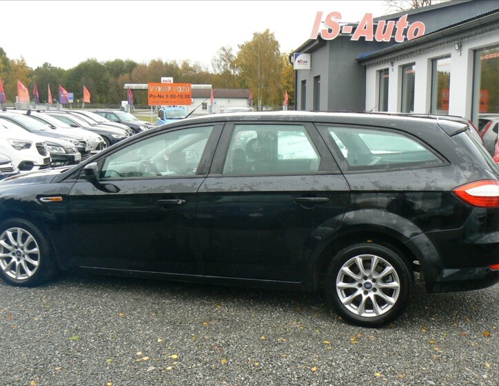 Ford Mondeo 8