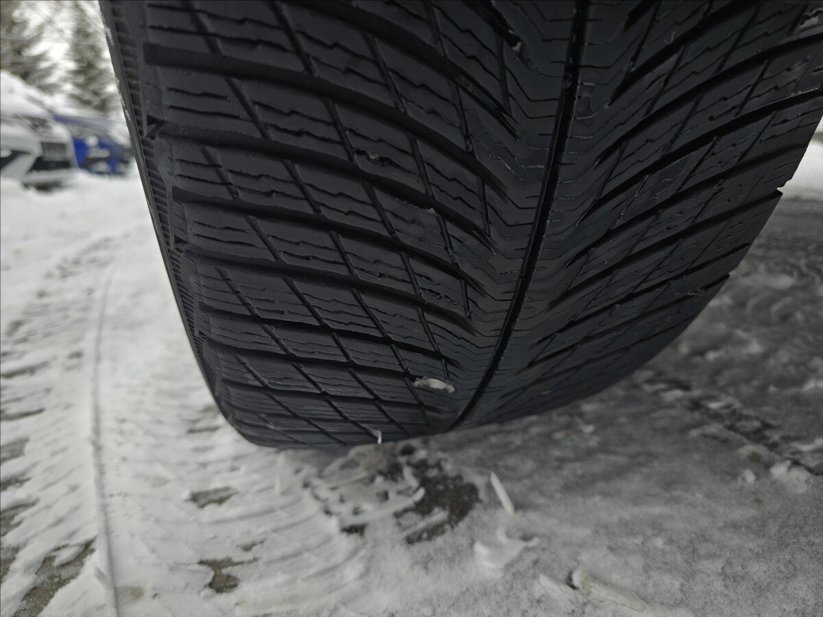 Volvo XC90 SUV 2,0 l 184 kw