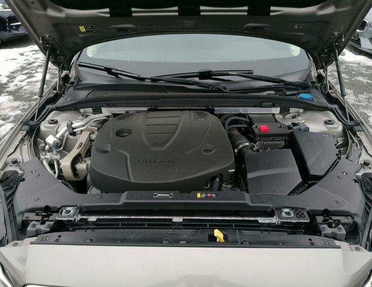 Volvo V60 Kombi 2,0 l 110 kw