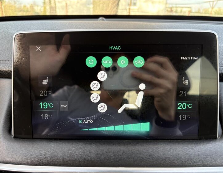 MG EHS SUV 1,5 l 119 kw