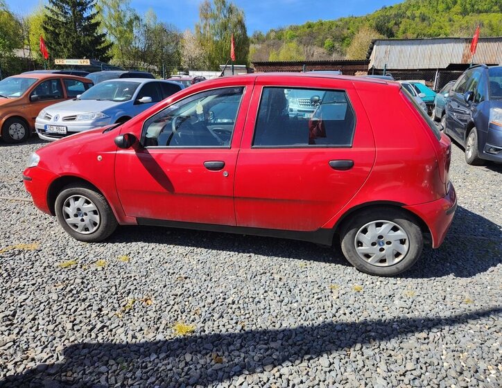 Fiat Punto Hatchback 1,2 l 44 kw