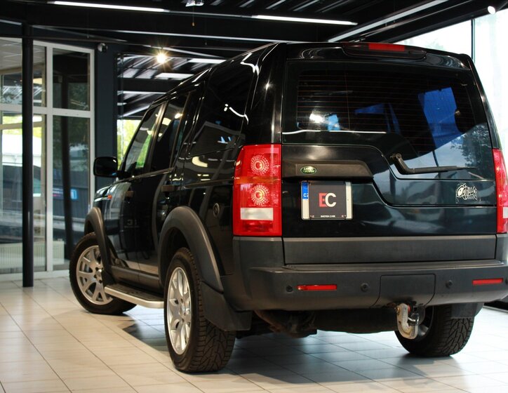 Land Rover Discovery 24