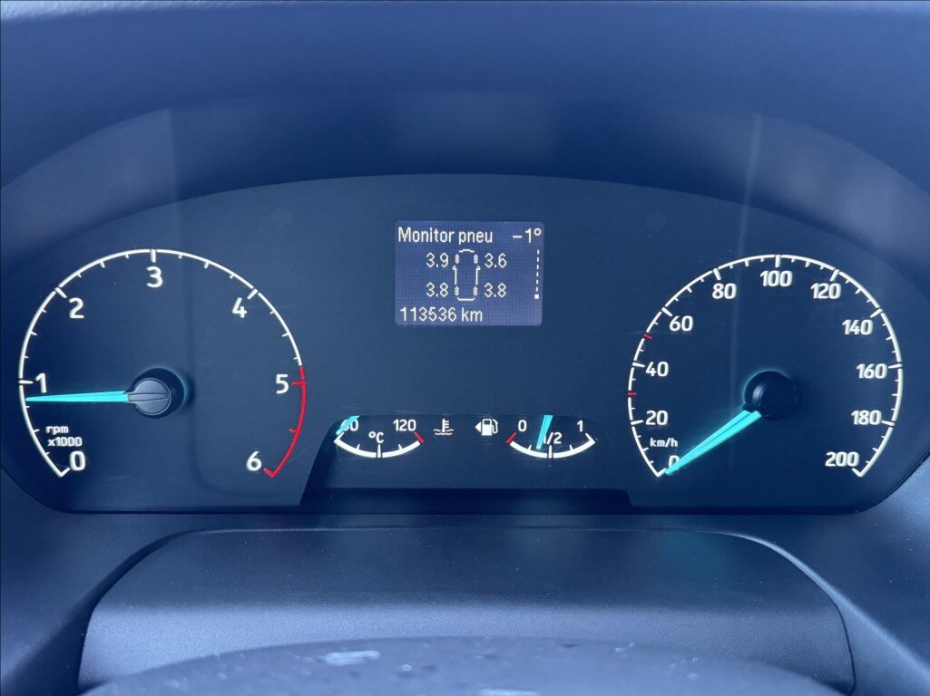 Ford Transit Kombi 2,0 l 96 kw