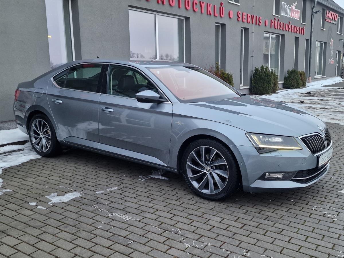 Škoda Superb Liftback 2,0 l 140 kw
