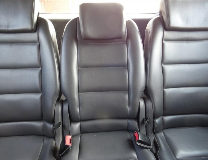 Volkswagen Touran Kombi 1,6 l 77 kw