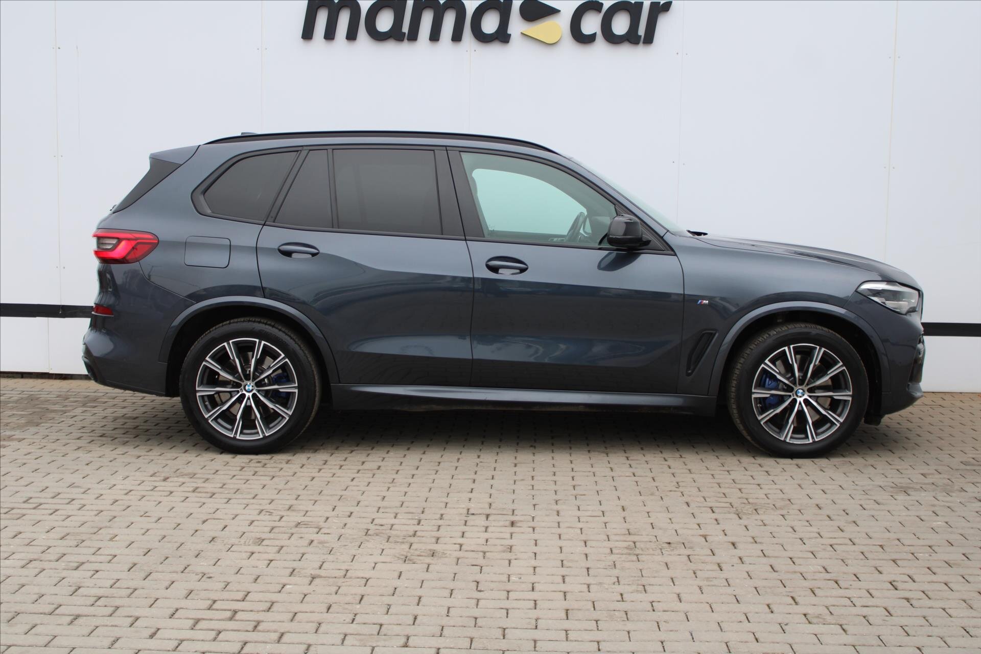 BMW X5 SUV 3,0 l 195 kw