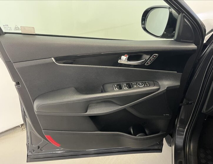 KIA Sorento 26