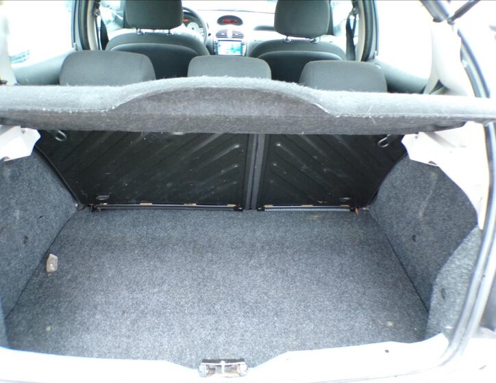 Peugeot 206 Hatchback 1,4 l 65 kw