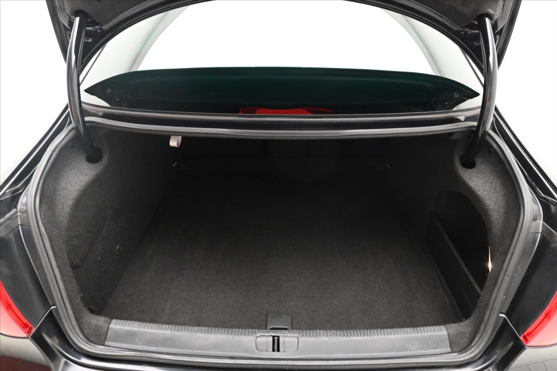 Volkswagen Passat CC Sedan 2,0 l 147 kw