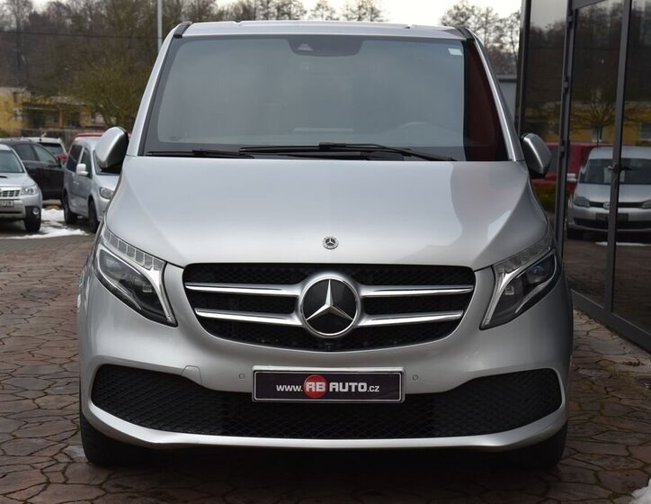 Mercedes-Benz Třídy V VAN-Minibus 2,0 l 174 kw