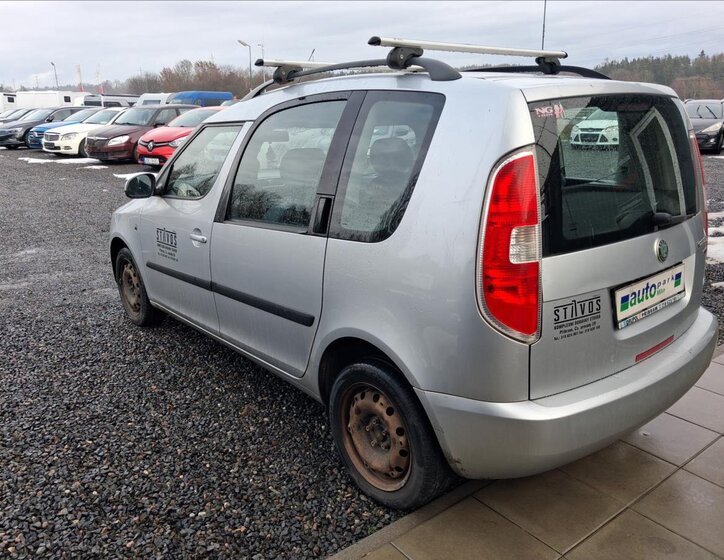 Škoda Roomster 5
