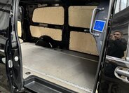 Mercedes-Benz Vito 32