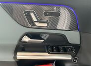 Mercedes-Benz GLA 10