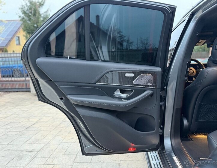 Mercedes-Benz GLE Kombi 3,0 l 320 kw