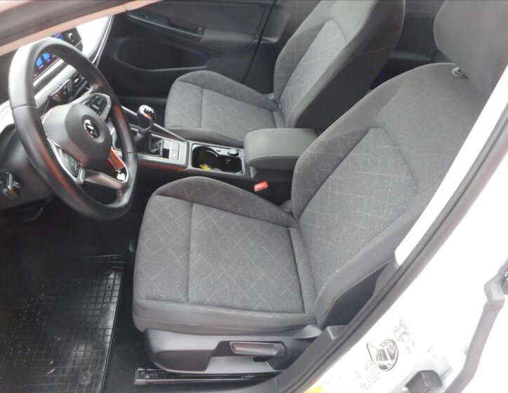 Volkswagen Golf Hatchback 1,5 l 96 kw