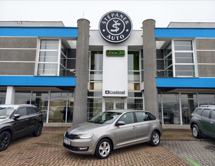 Škoda Rapid Hatchback 999,0 81 kw