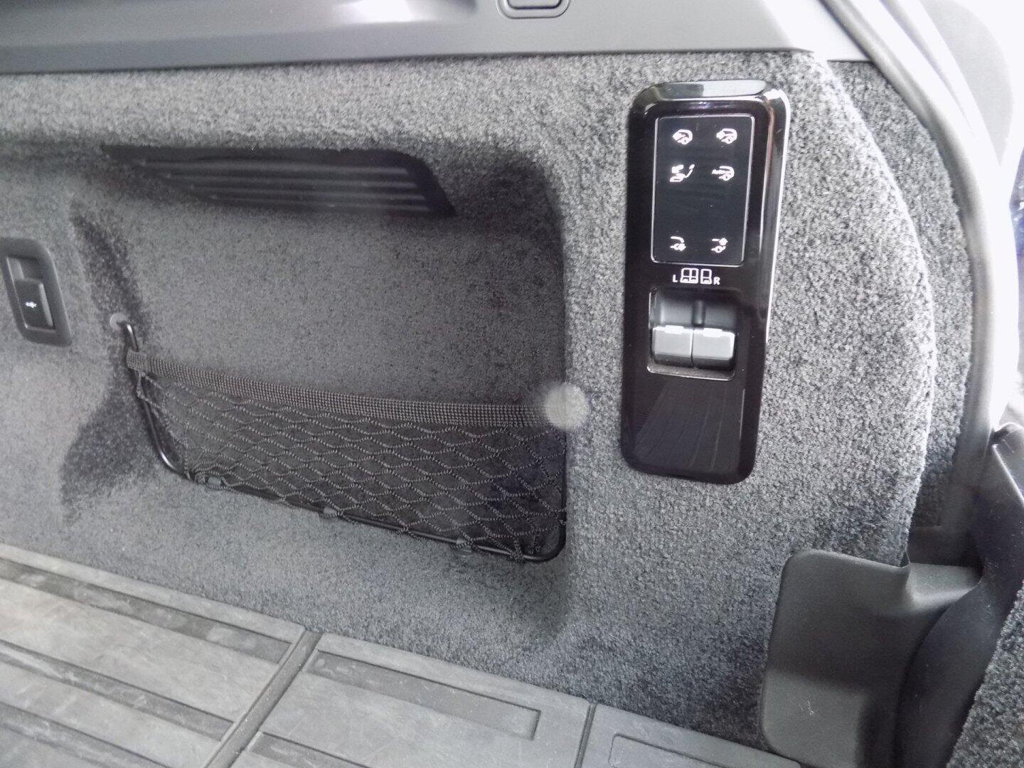 Land Rover Range Rover SUV 4,4 l 390 kw