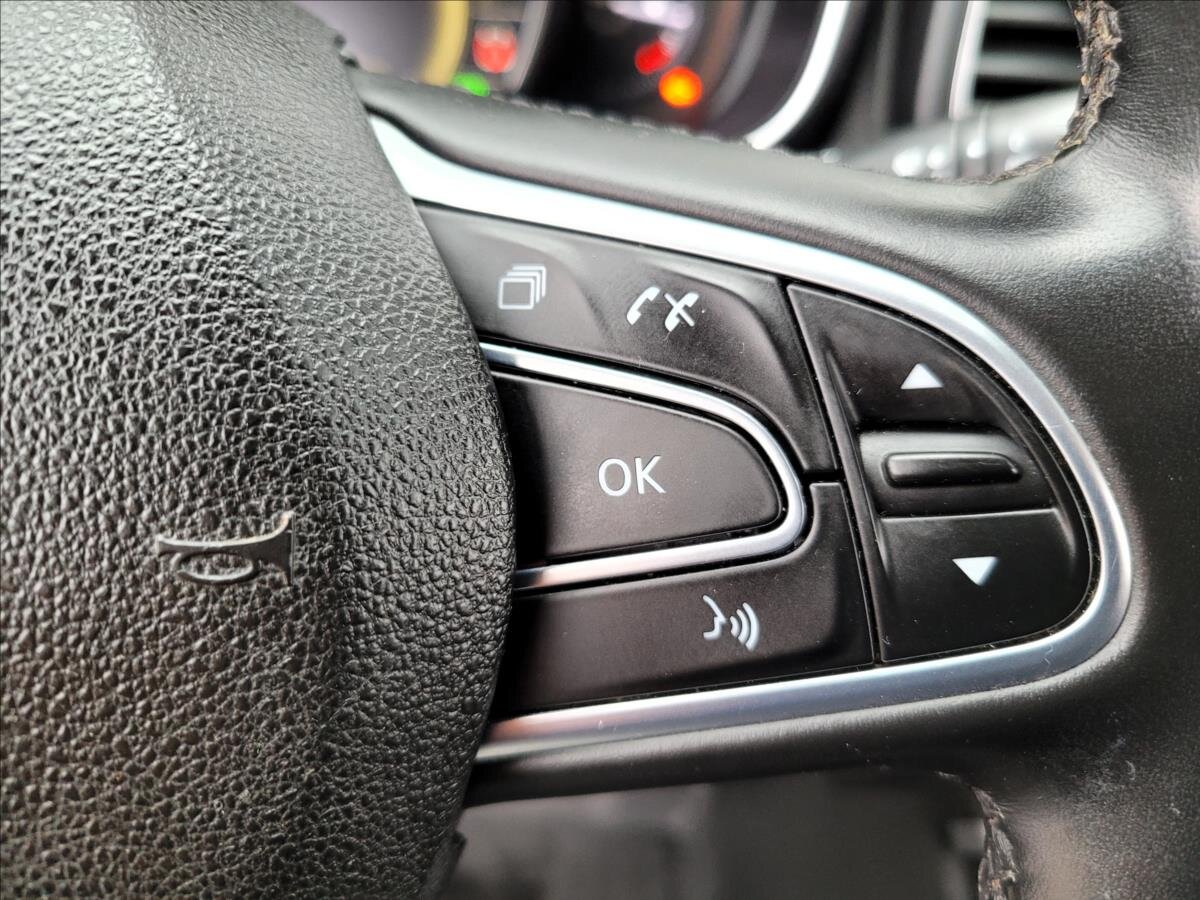 Renault Koleos SUV / Terénní 2,0 l 135 kw