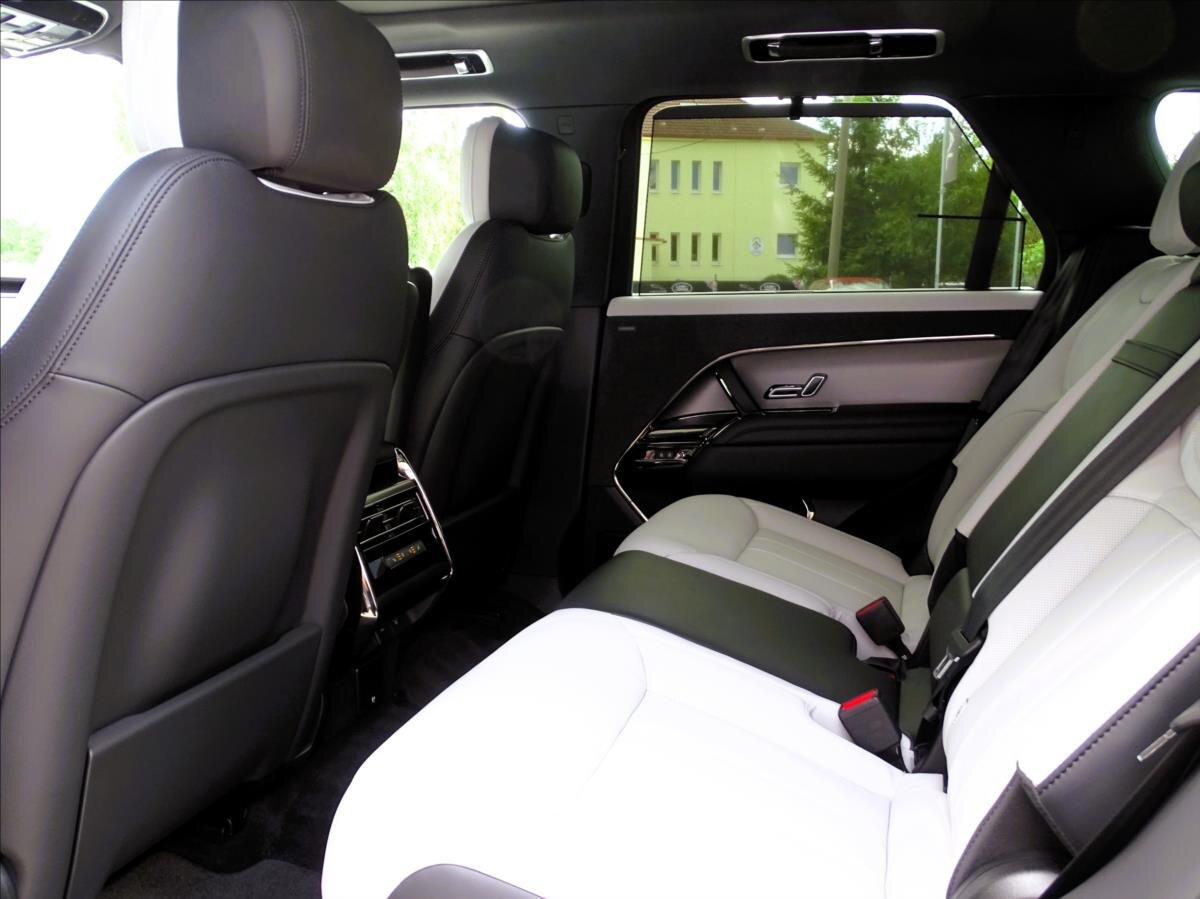 Land Rover Range Rover Sport SUV / Terénní 3,0 l 221 kw