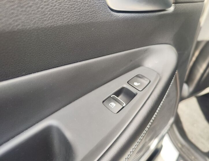 Hyundai Santa Fe SUV 2,2 l 142 kw