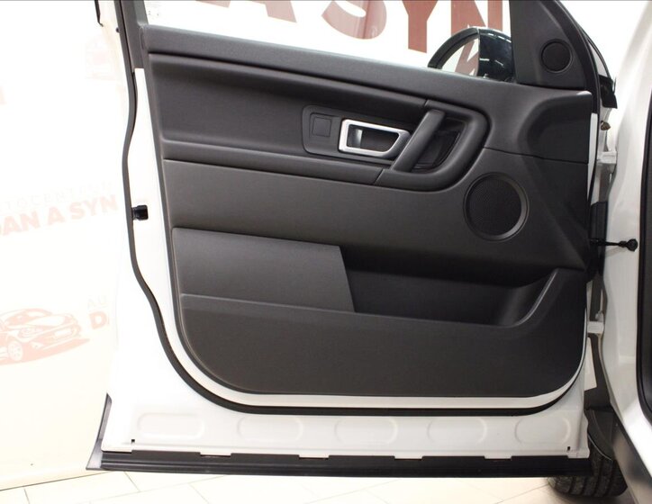 Land Rover Discovery Sport 9