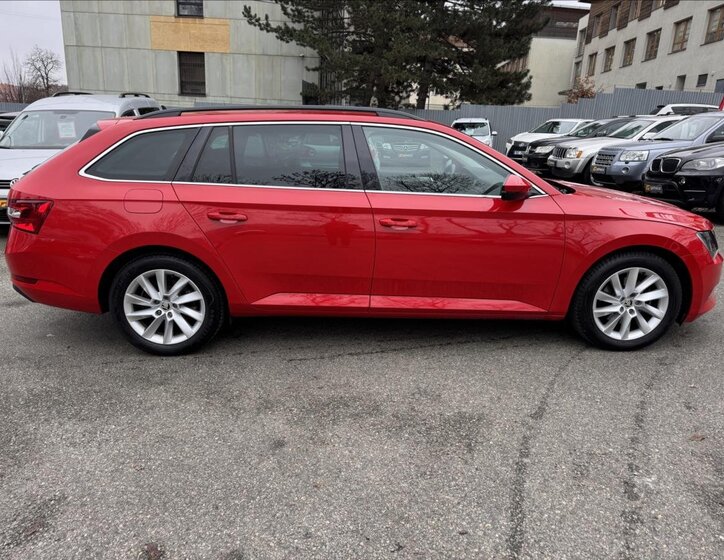 Škoda Superb Kombi 2,0 l 110 kw