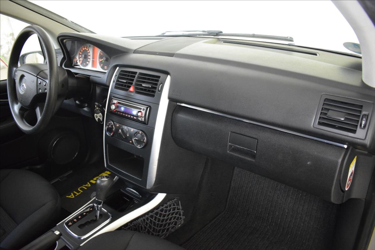 Mercedes-Benz Třídy B Hatchback 1,7 l 85 kw