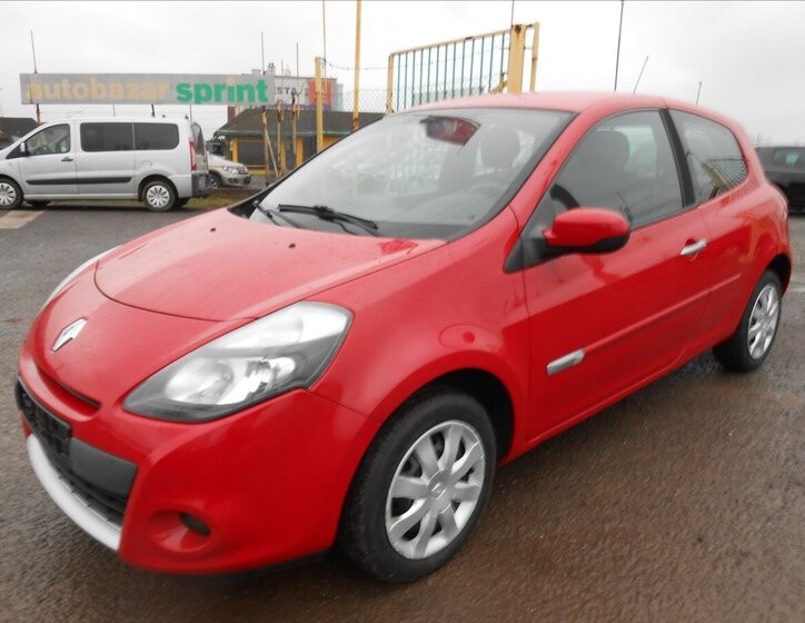 Renault Clio Hatchback 1,1 l 55 kw