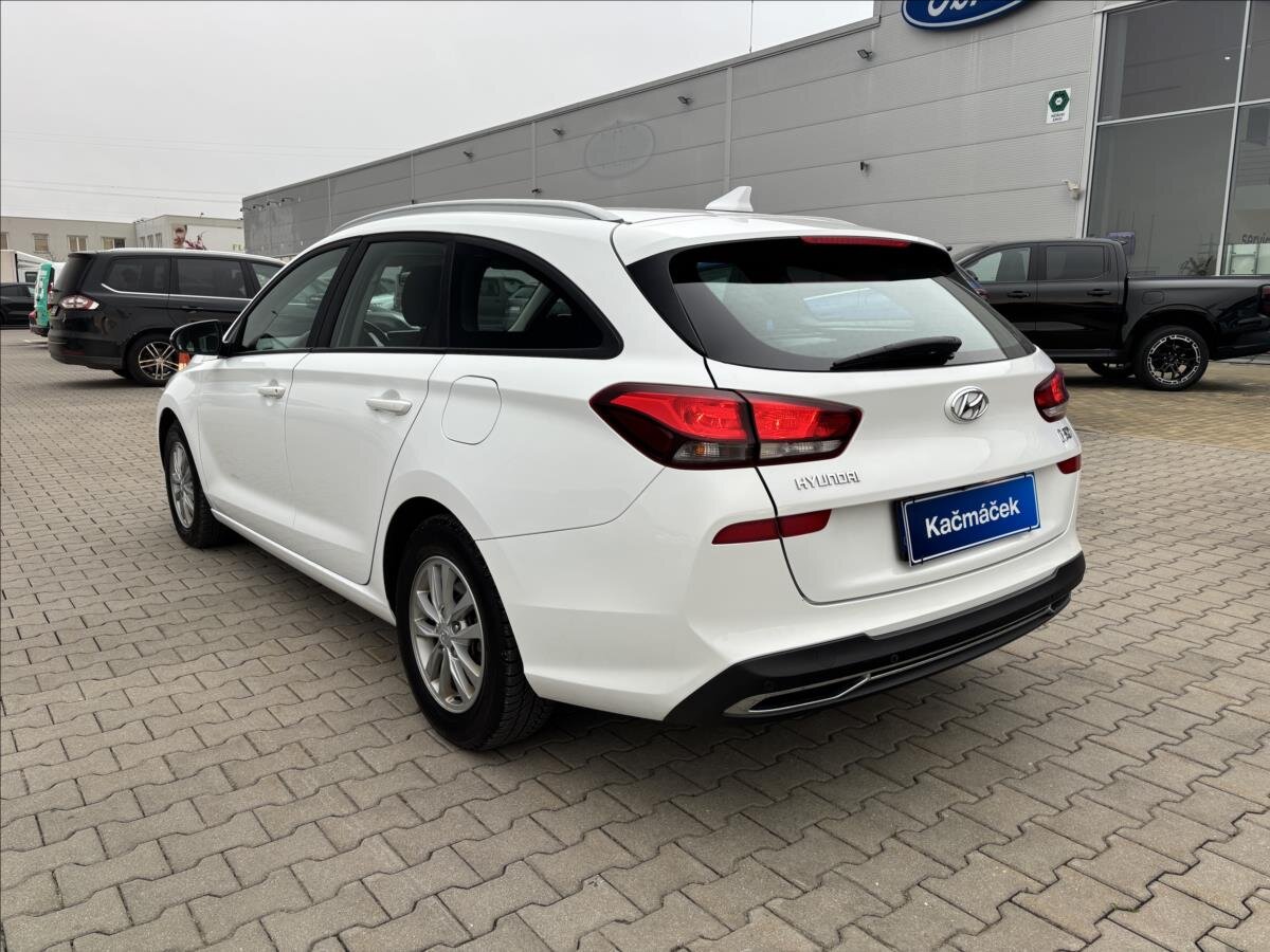 Hyundai i30 Kombi 1,6 l 85 kw
