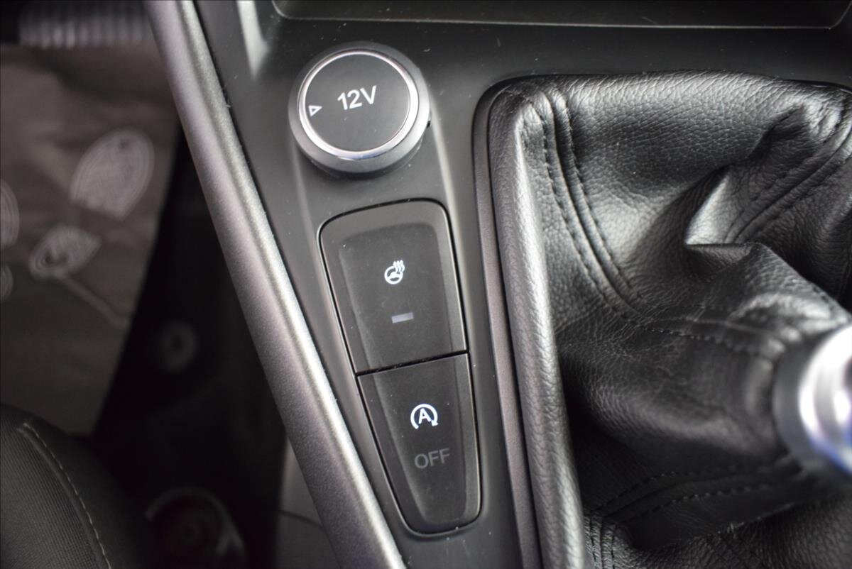 Ford Focus Kombi 999,0 92 kw