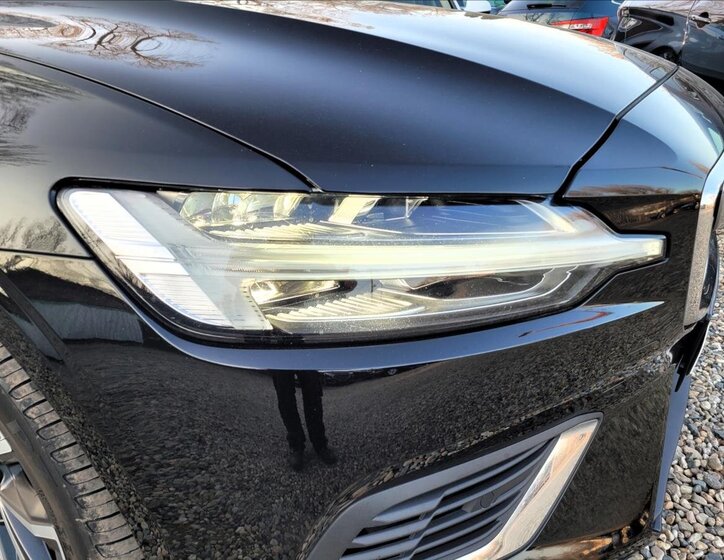 Volvo V60 Kombi 2,0 l 251 kw