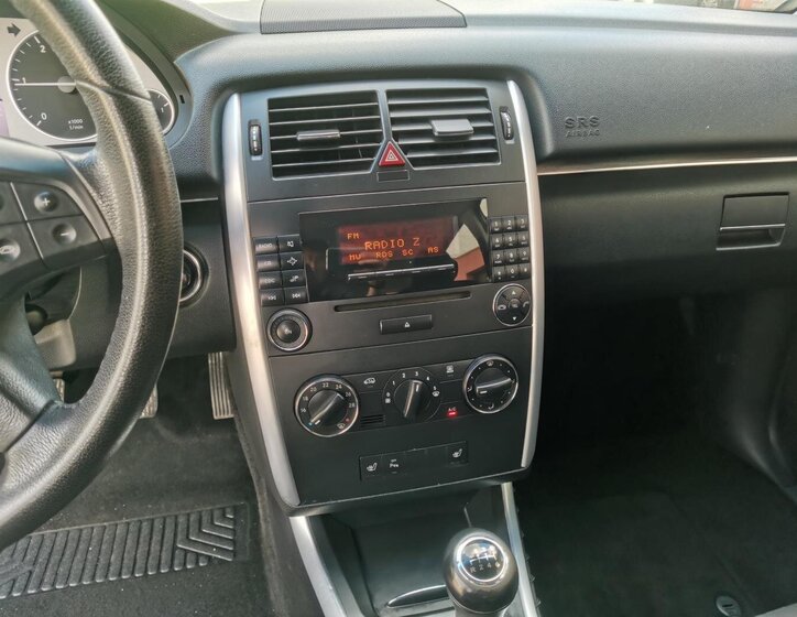 Mercedes-Benz Třídy B Hatchback 2,0 l 80 kw