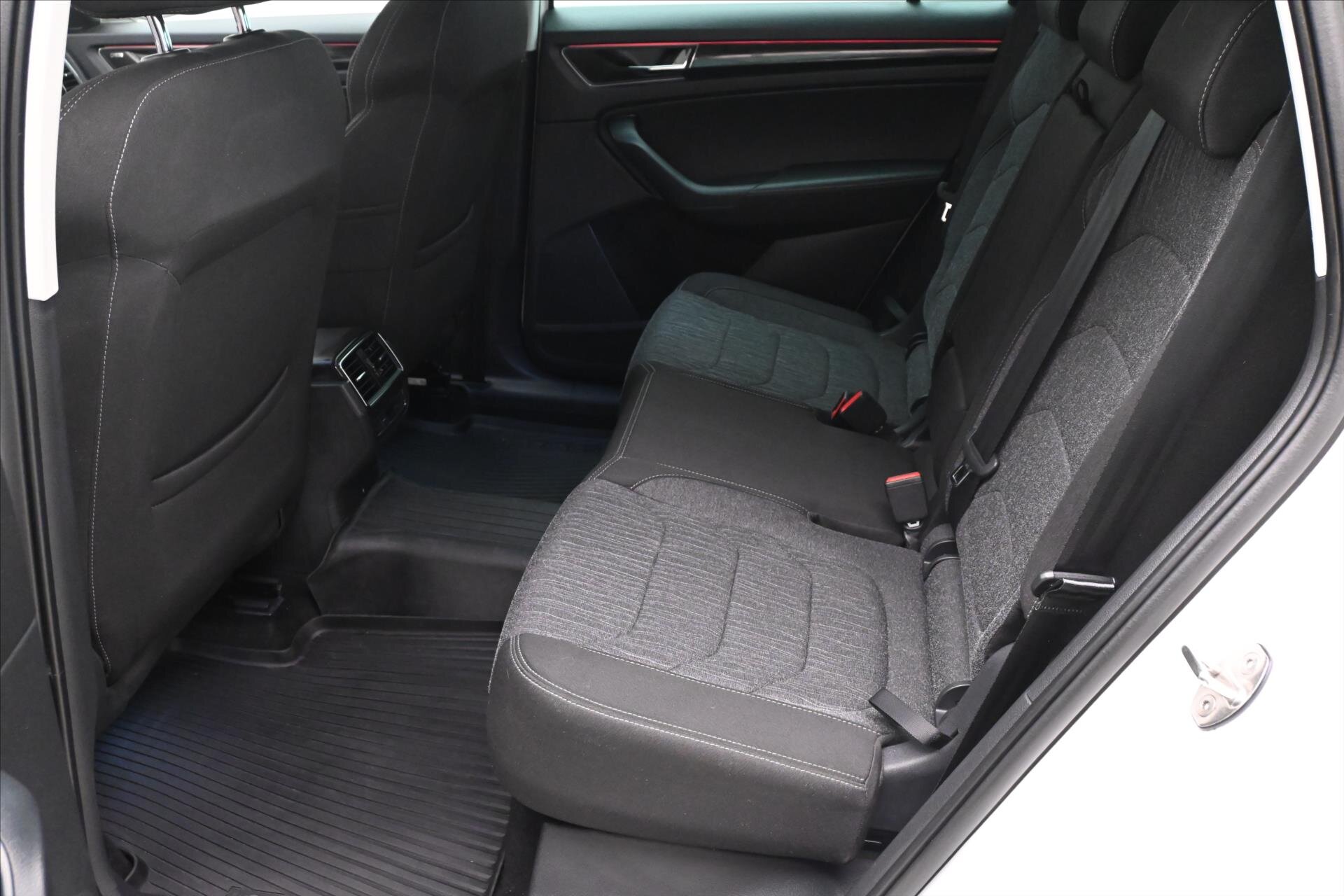 Škoda Kodiaq SUV / Terénní 1,5 l 110 kw